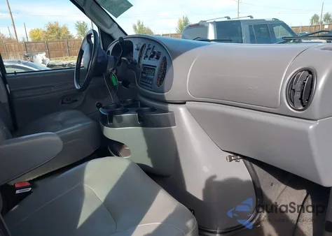 2006 Ford E-350 Super Duty Xl/Xlt z USA, uszkodzony, nr VIN 1FBSS31L56DA81466